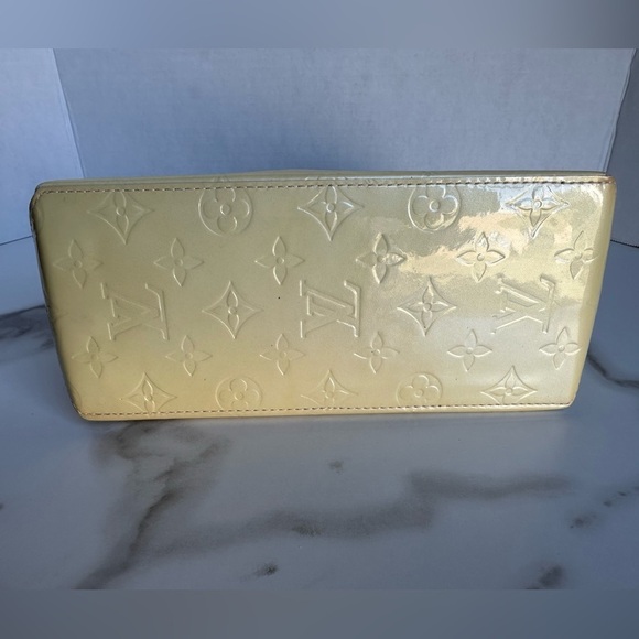 Authentic Louis Vuitton VERNIS mini bag w/COA - Picture 6 of 12